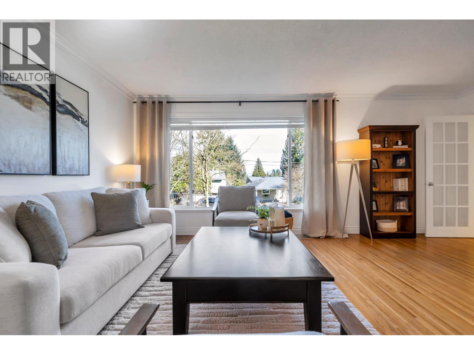 2122 Anita Drive, Port Coquitlam, British Columbia  V3C 1H3 - Photo 7 - R3095760