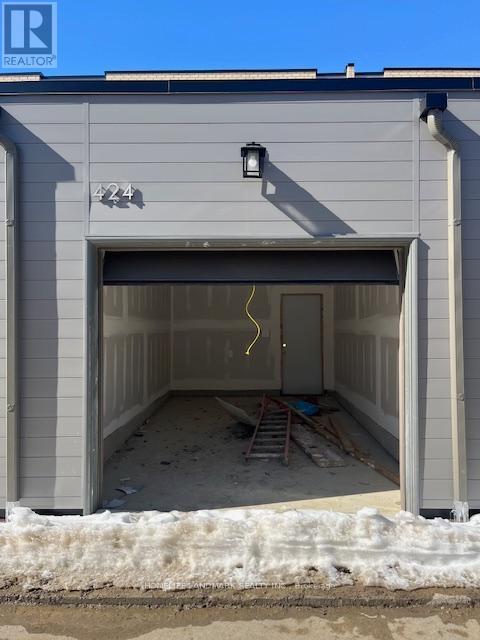 Block 5c, Potl 49 - 424 Lawrence Heights Way, Toronto, Ontario  M6A 2M3 - Photo 3 - C12841996