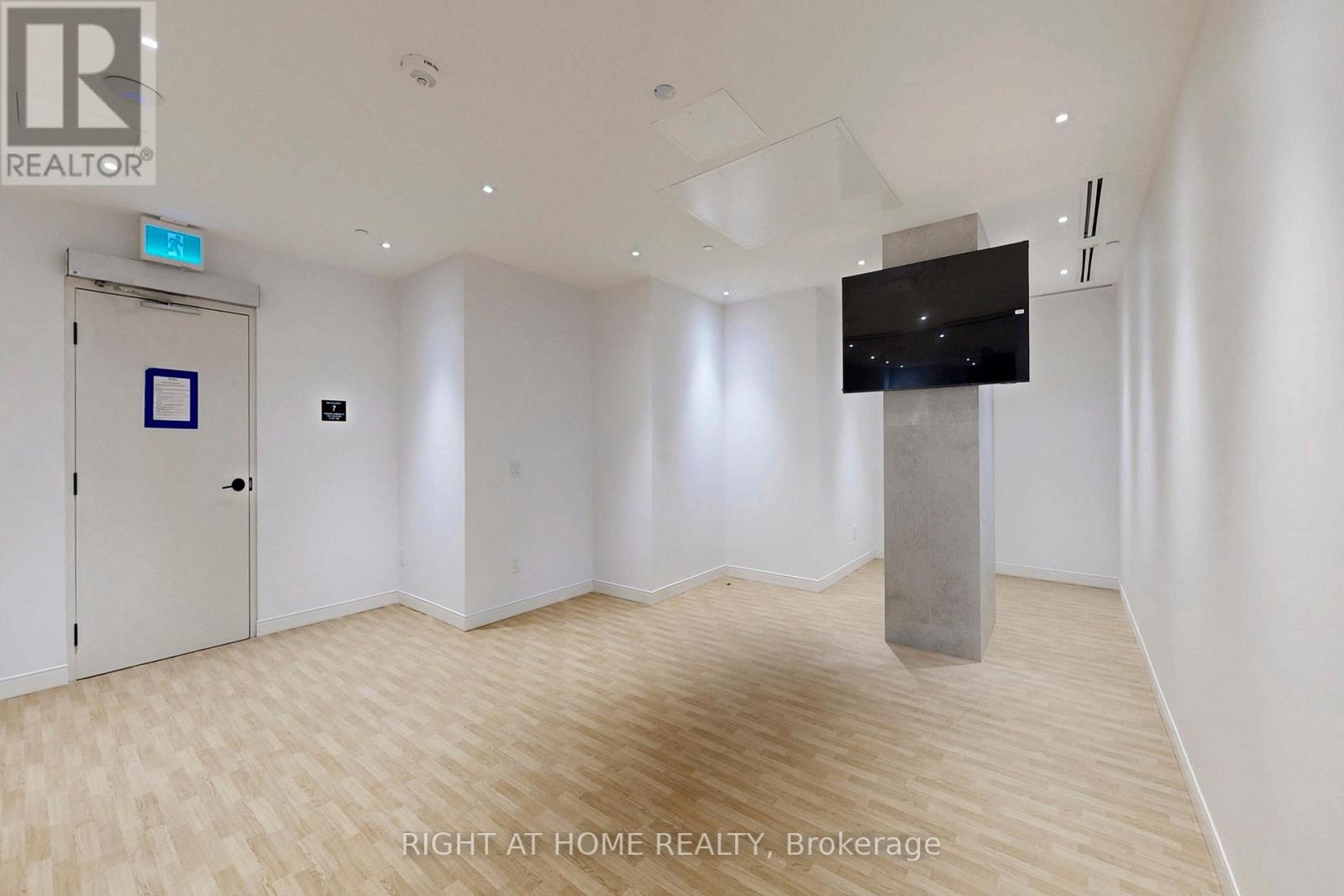 613 - 7437 Kingston Road, Toronto, Ontario  M1B 0E9 - Photo 39 - E12841984