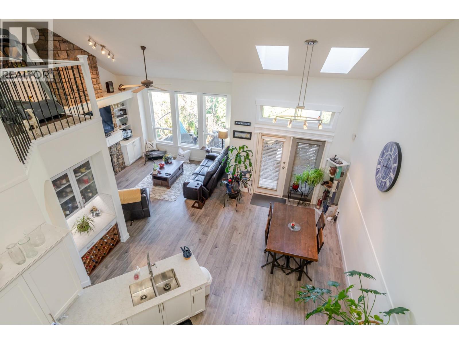 10510 Baker Place, Maple Ridge, British Columbia  V2W 2C2 - Photo 25 - R3095720