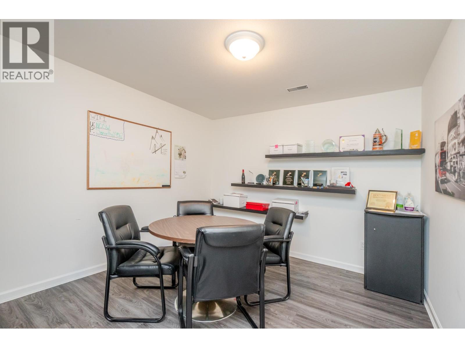 10510 Baker Place, Maple Ridge, British Columbia  V2W 2C2 - Photo 31 - R3095720