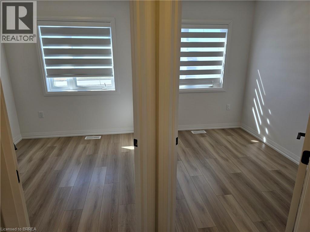 55 Tom Brown Drive Unit# 10, Paris, Ontario  N3L 0N5 - Photo 14 - 40808720