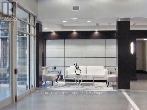 703 - 75 King Williams Crescent, Richmond Hill, Ontario  L4B 0C1 - Photo 3 - N12841982