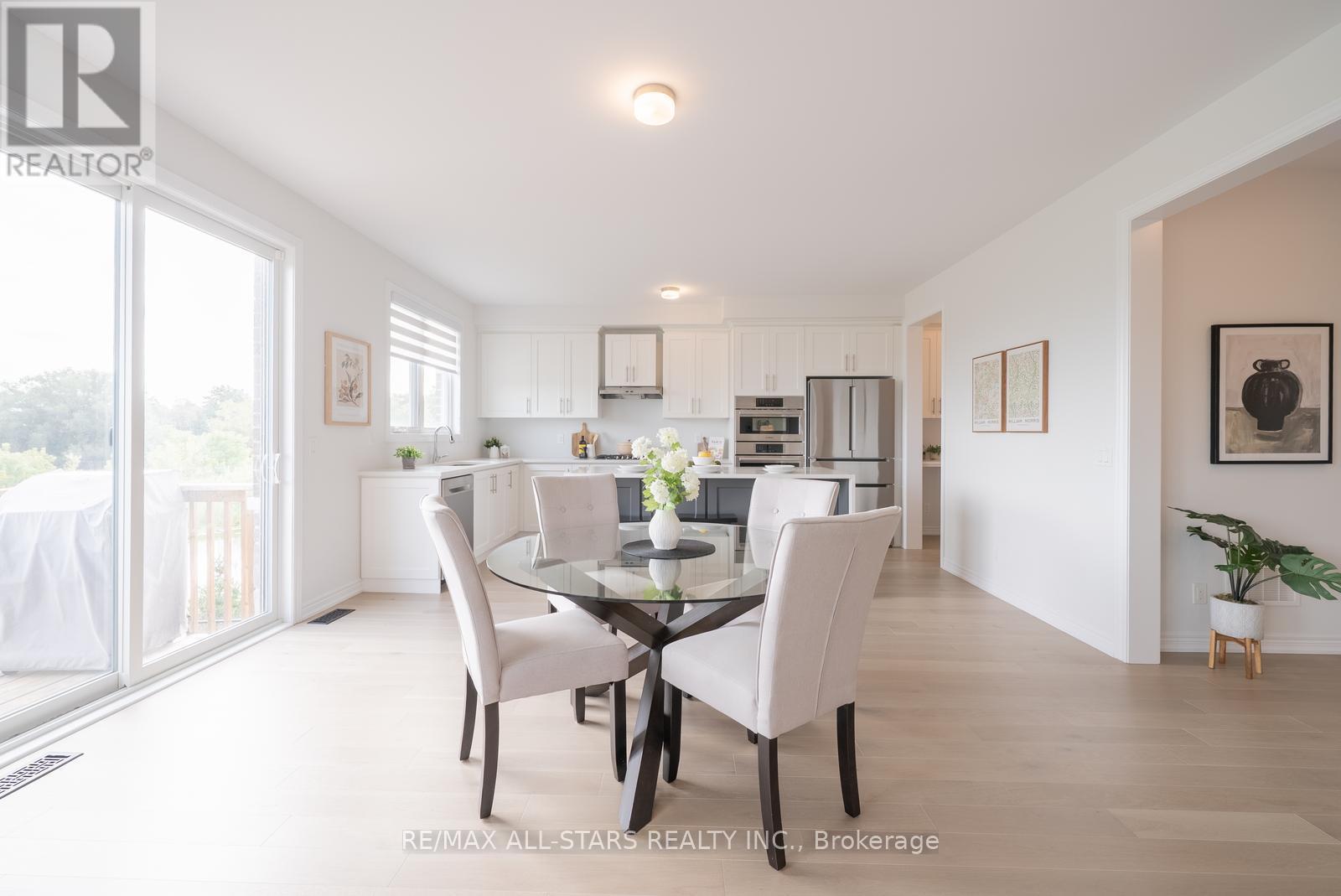 129 Busato Drive, Whitchurch-Stouffville, Ontario  L4A 4V6 - Photo 19 - N12842000