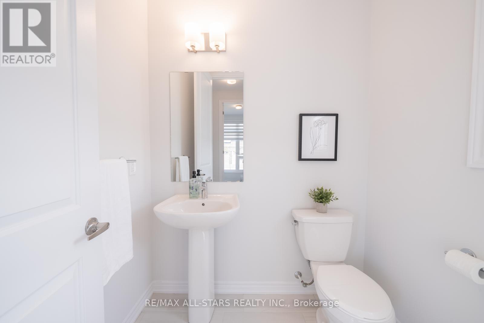 129 Busato Drive, Whitchurch-Stouffville, Ontario  L4A 4V6 - Photo 7 - N12842000