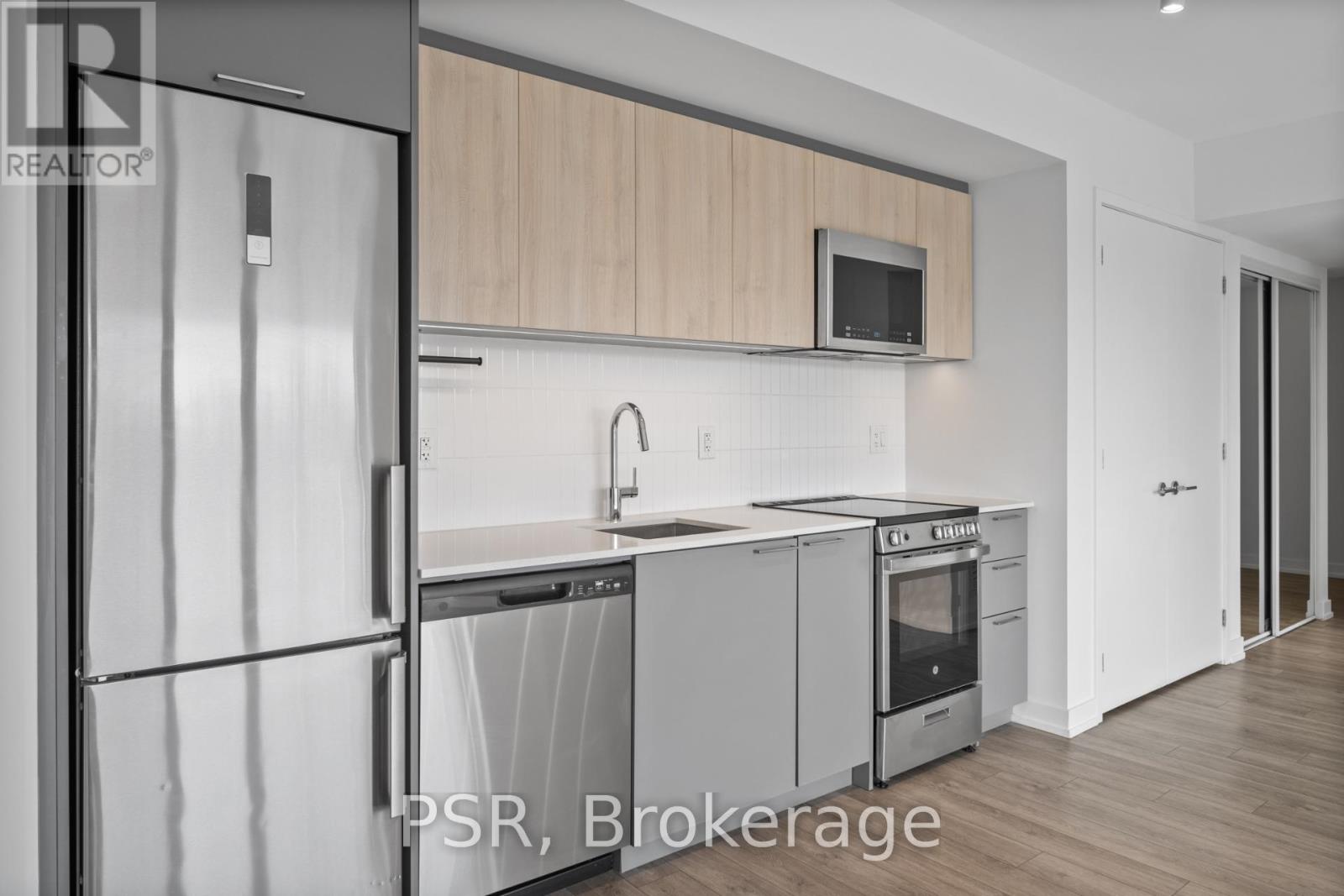 422 - 299 Campbell Avenue, Toronto, Ontario  M6P 3V7 - Photo 5 - W12841968