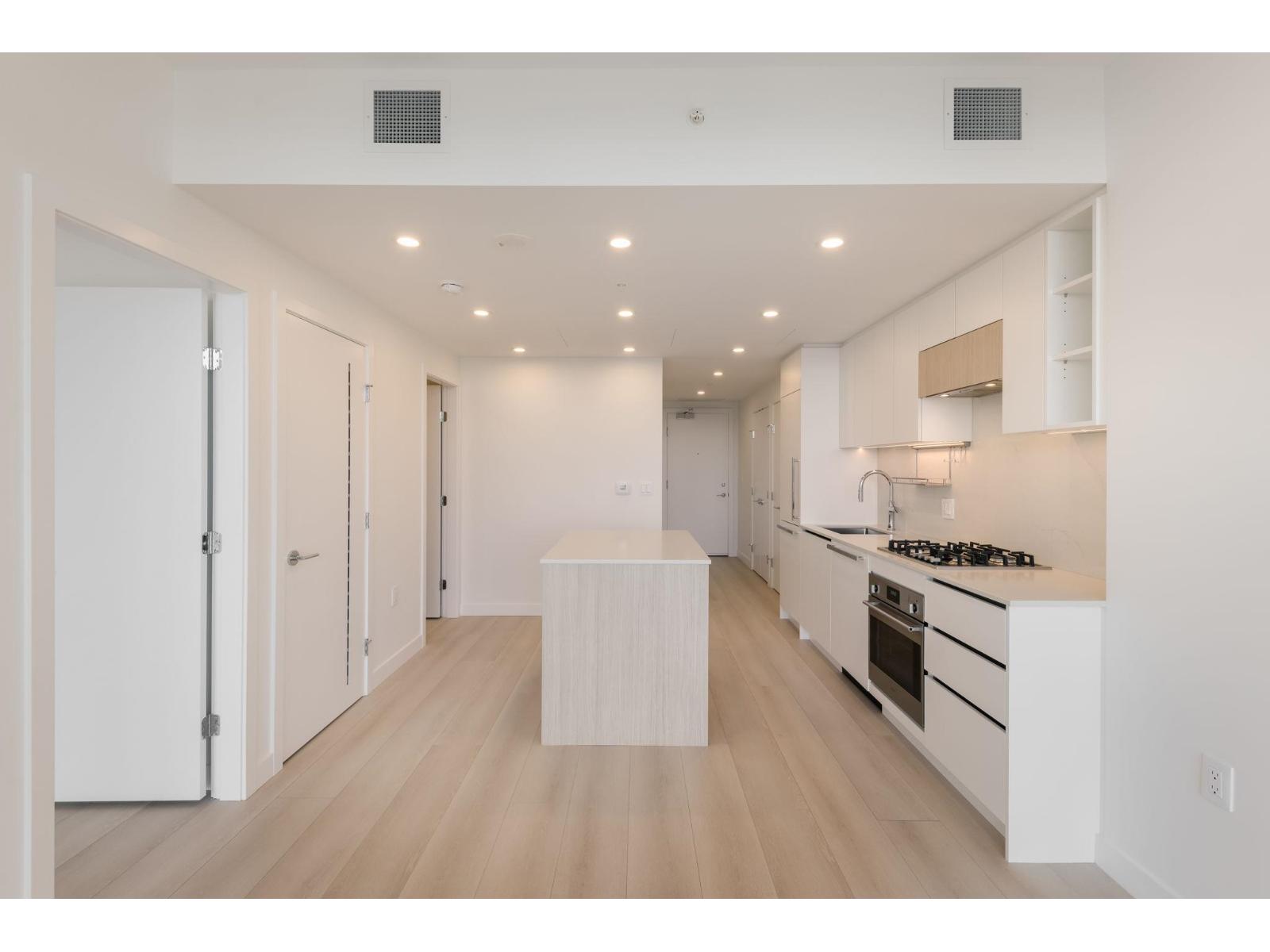 3511 13573 98a Avenue, Surrey, British Columbia  V3T 0X1 - Photo 5 - R3085324