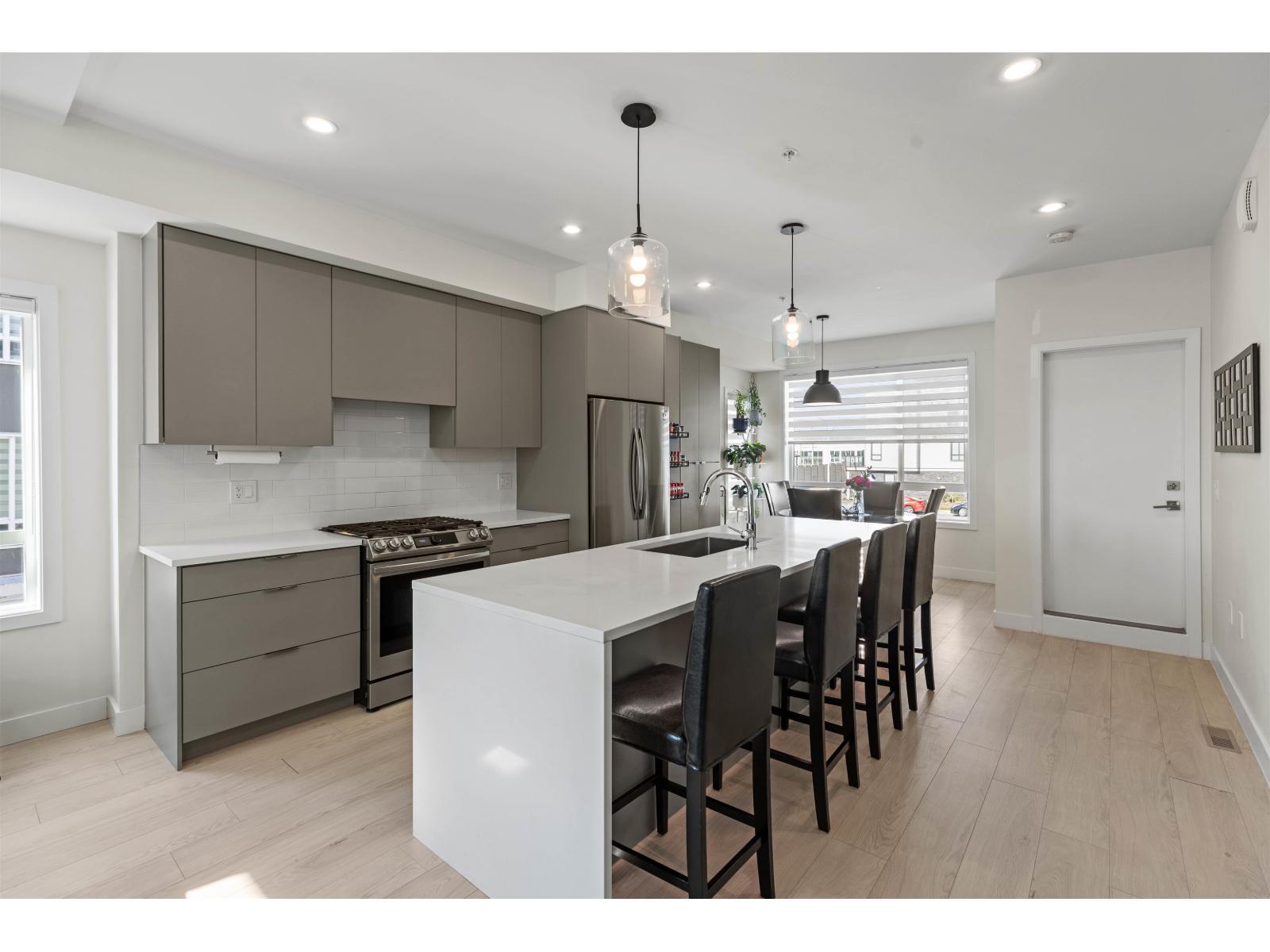 22 19628 55a Avenue, Langley, British Columbia  V3A 0M6 - Photo 3 - R3094490