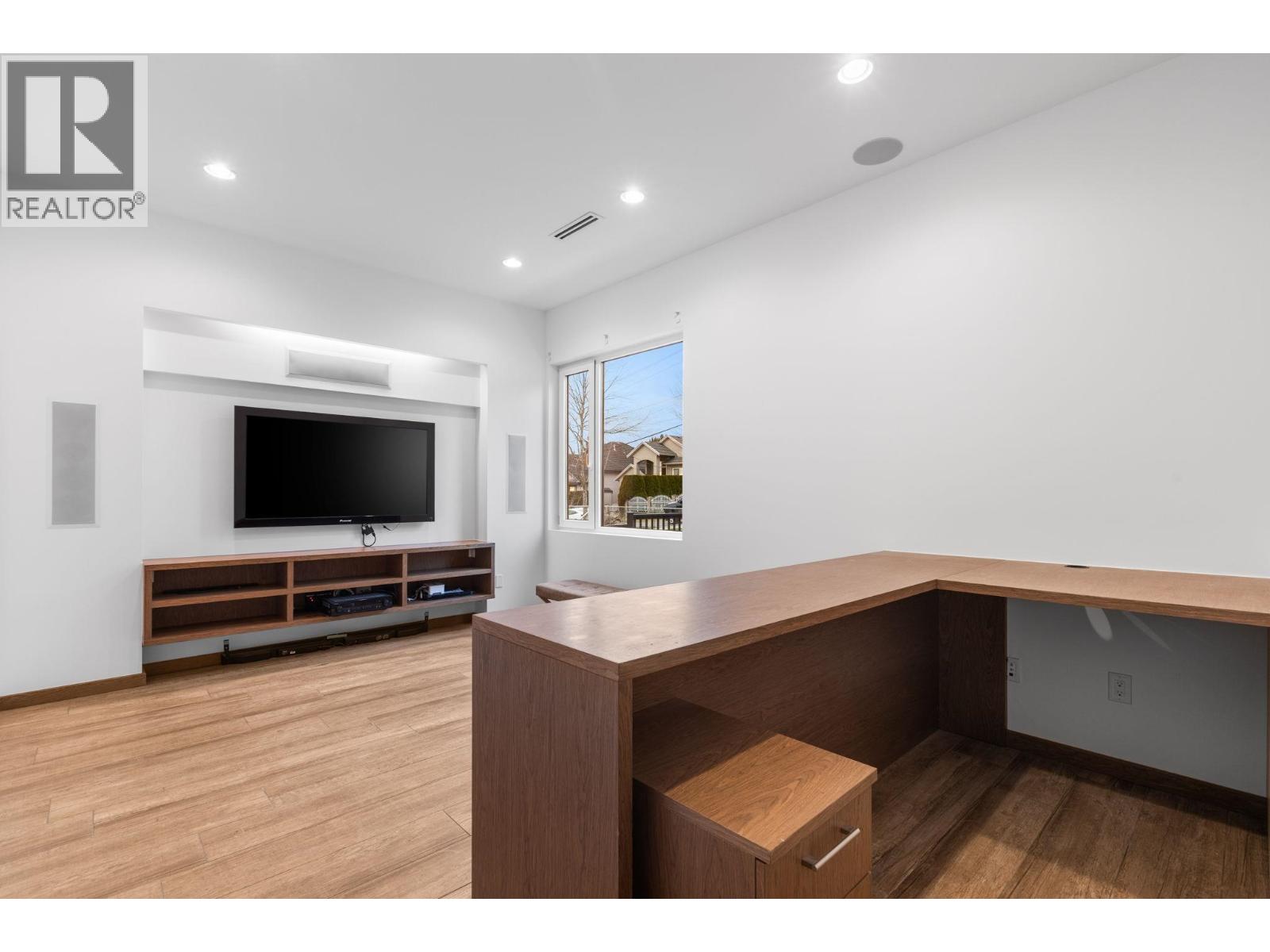 2150 Kugler Avenue, Coquitlam, British Columbia  V3K 2S6 - Photo 14 - R3095734