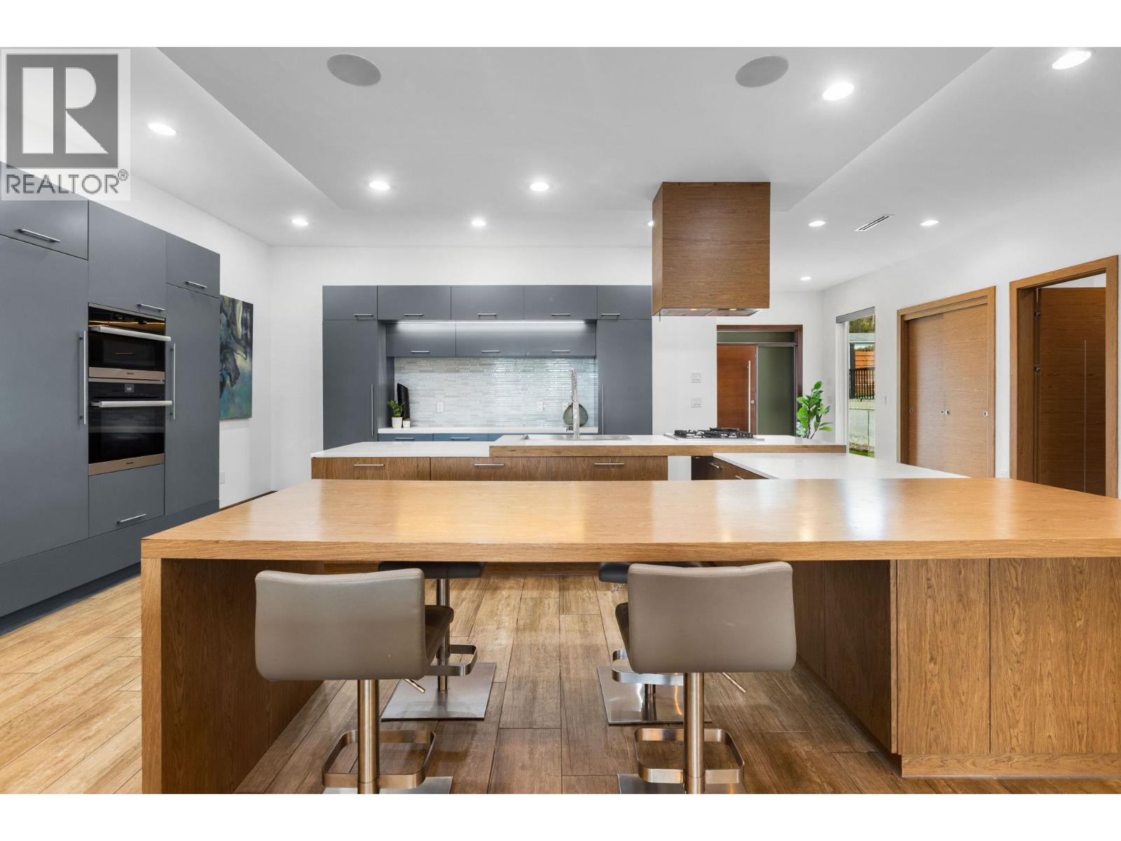 2150 Kugler Avenue, Coquitlam, British Columbia  V3K 2S6 - Photo 11 - R3095734