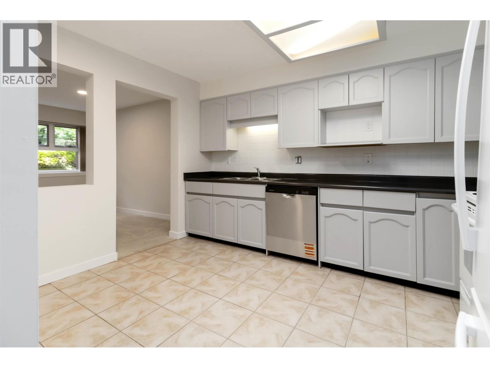 102 1230 Quayside Drive, New Westminster, British Columbia  V3M 6H1 - Photo 11 - R3095631