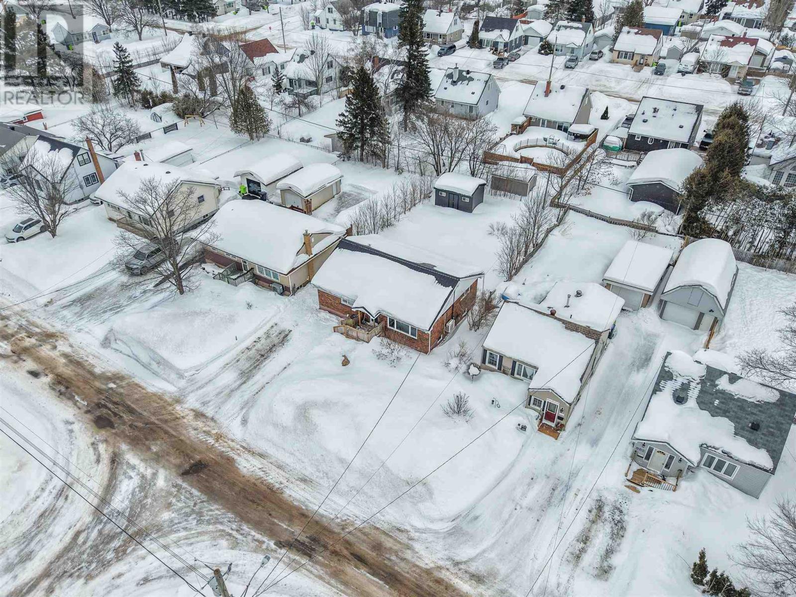 154 Brien Ave, Sault Ste. Marie, Ontario  P6B 2Y8 - Photo 4 - SM260391