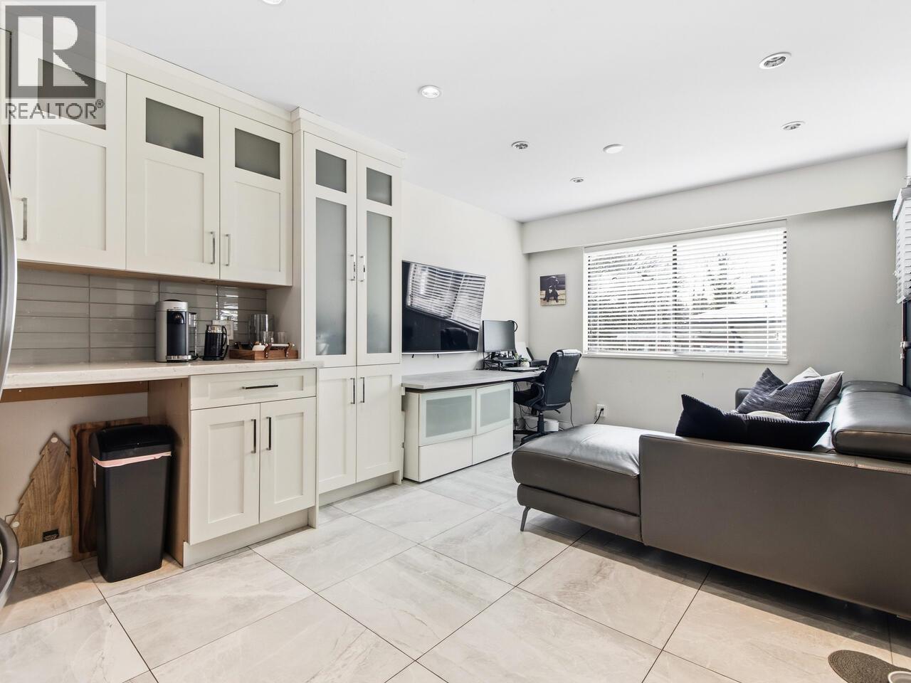 7640 Lawrence Drive, Burnaby, British Columbia  V5A 1T6 - Photo 16 - R3095464