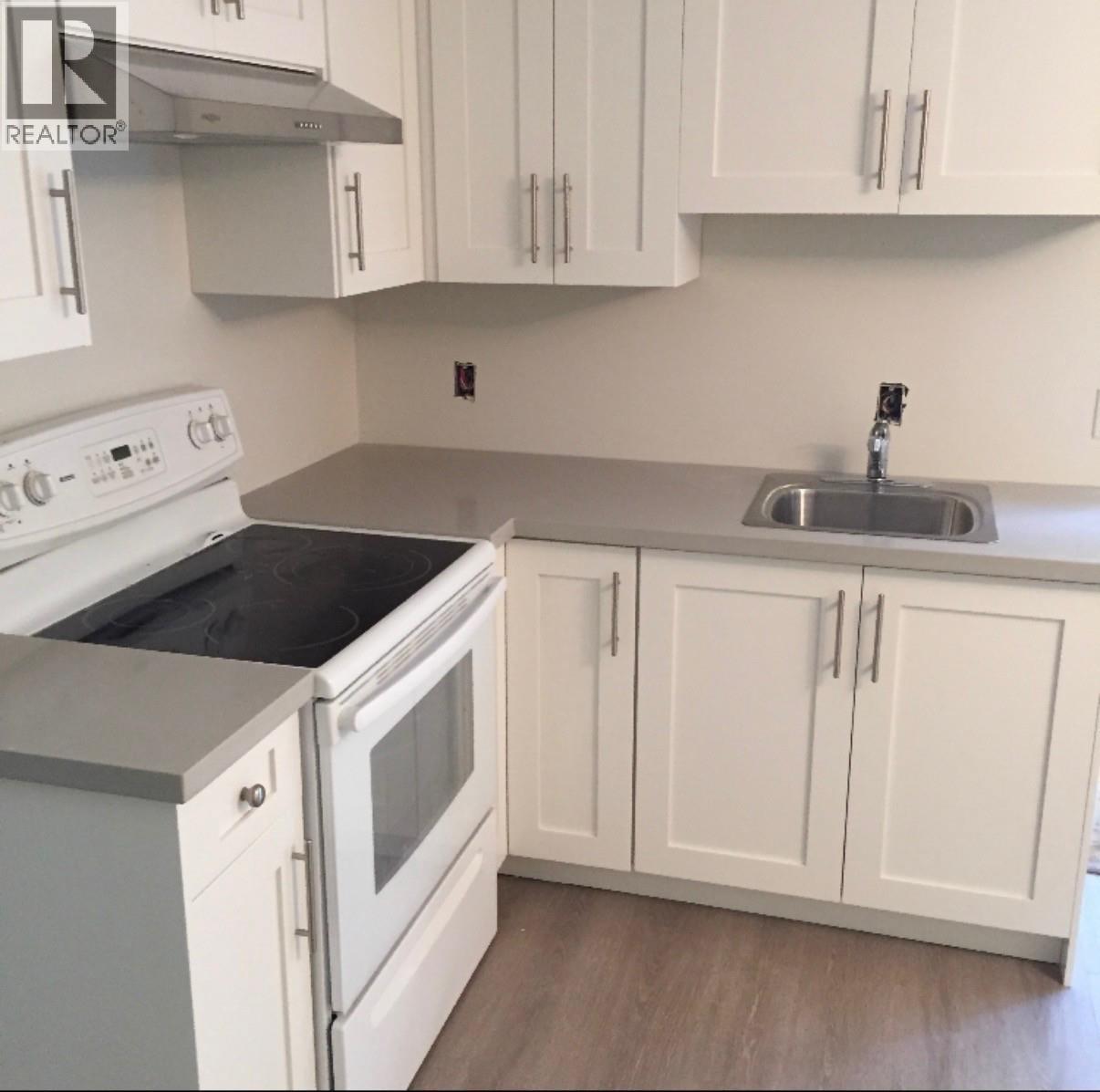 7640 Lawrence Drive, Burnaby, British Columbia  V5A 1T6 - Photo 34 - R3095464