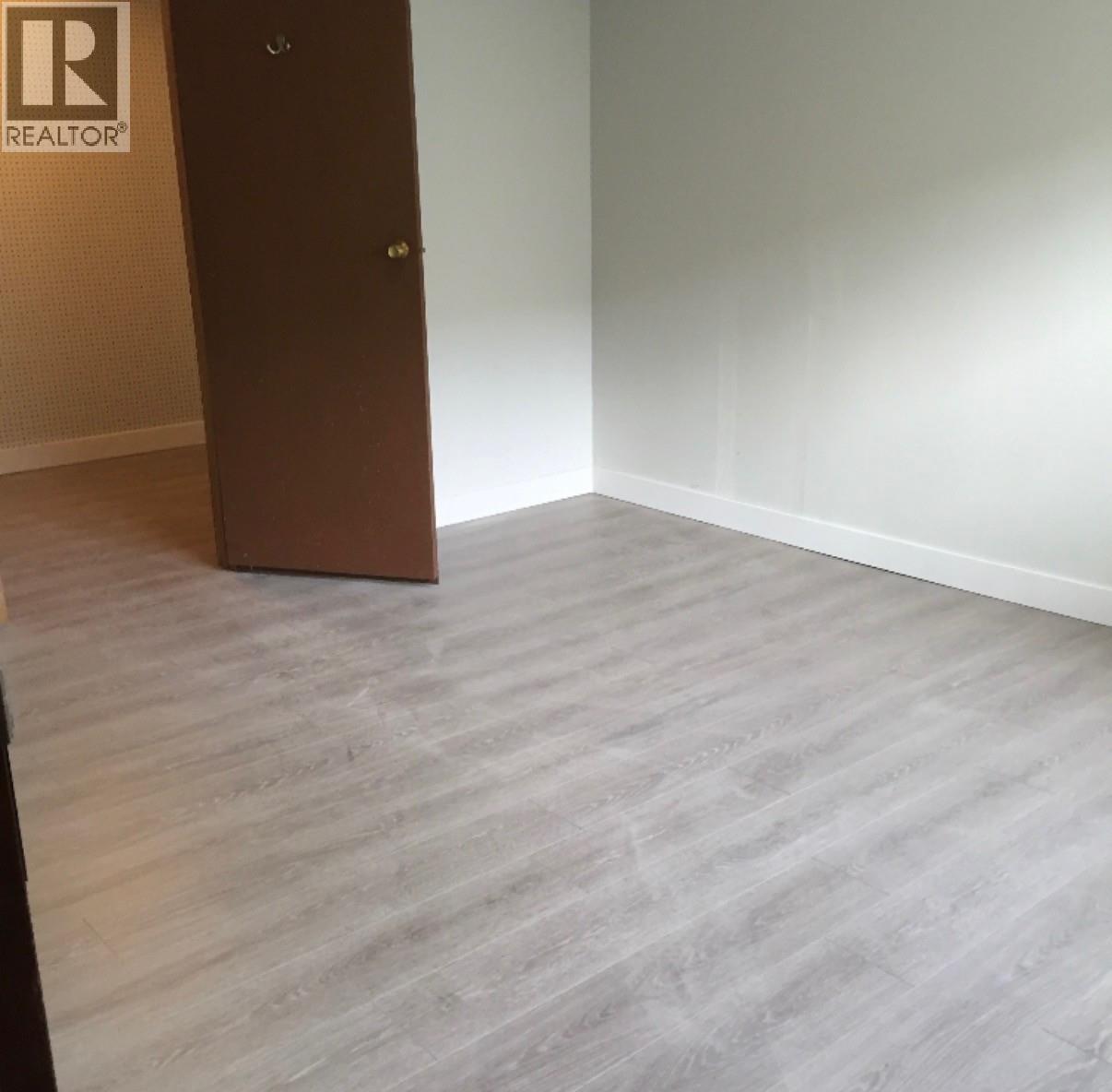 7640 Lawrence Drive, Burnaby, British Columbia  V5A 1T6 - Photo 30 - R3095464