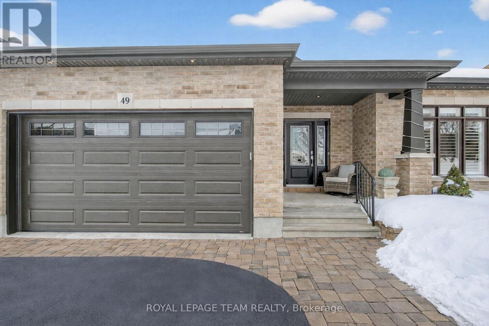 49 Dulmage Crescent, Carleton Place, Ontario  K7C 0E5 - Photo 3 - X12842024