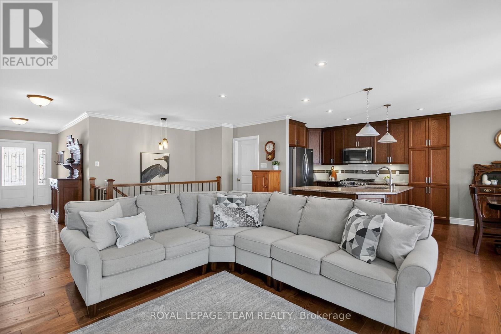 49 Dulmage Crescent, Carleton Place, Ontario  K7C 0E5 - Photo 8 - X12842024