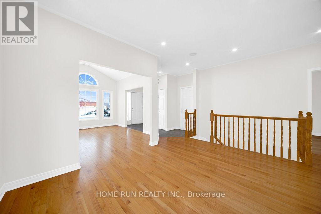 265 Colbert Crescent, Ottawa, Ontario K1V 2C7 - Photo 13 - X12842040