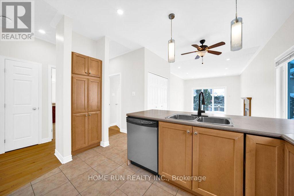 265 Colbert Crescent, Ottawa, Ontario K1V 2C7 - Photo 20 - X12842040