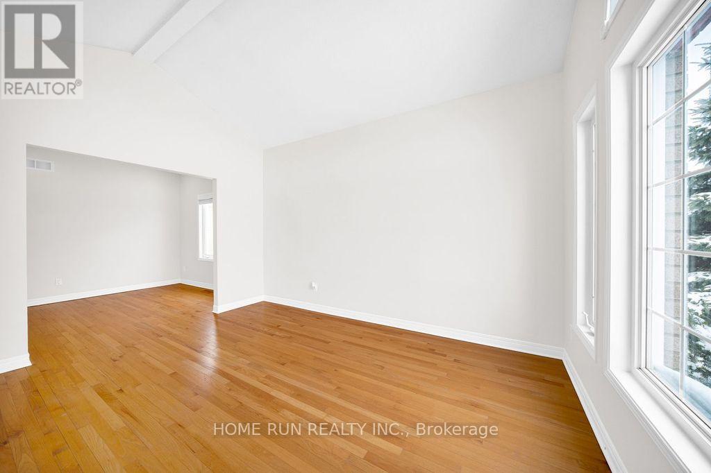 265 Colbert Crescent, Ottawa, Ontario K1V 2C7 - Photo 8 - X12842040