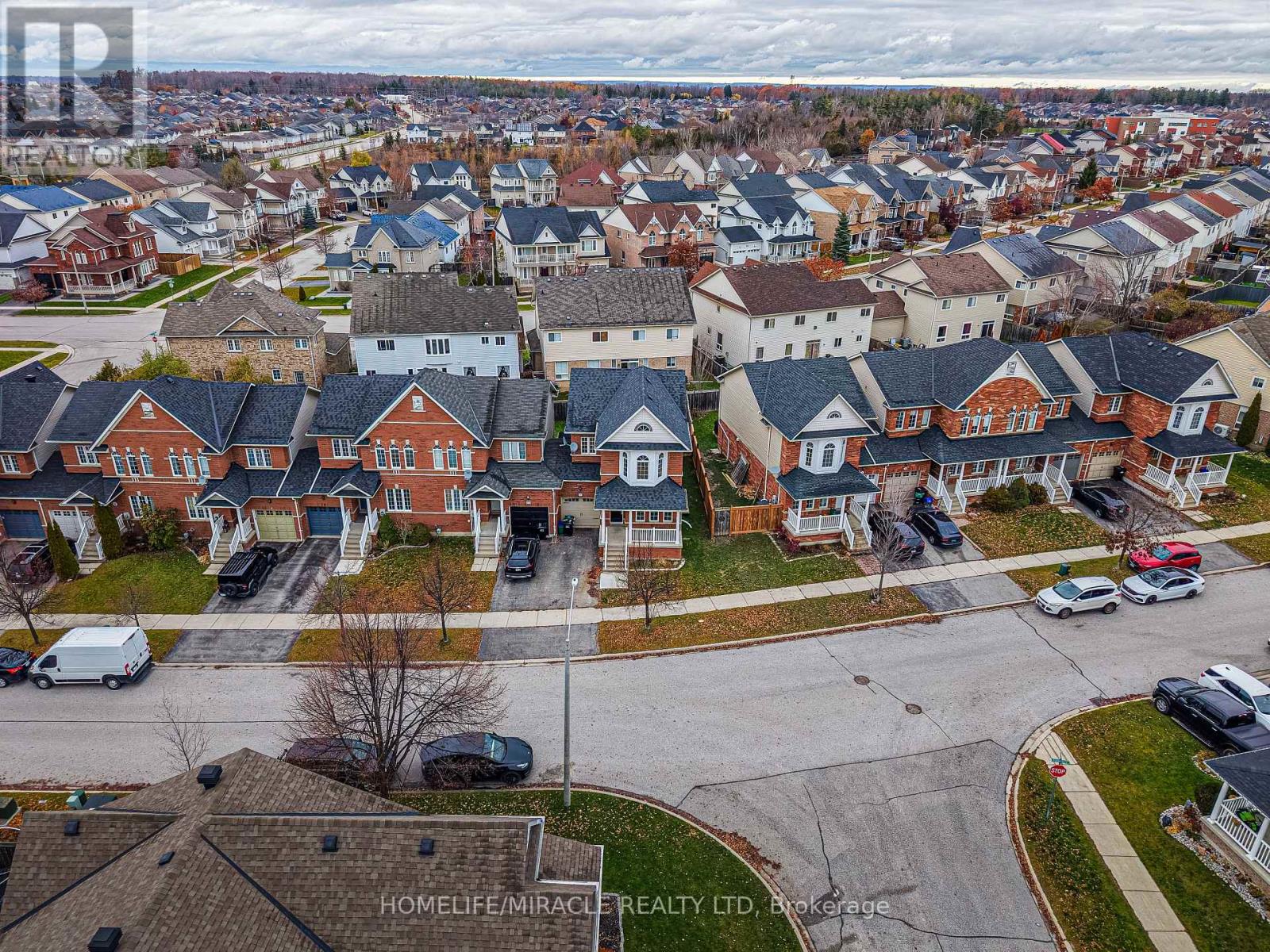 12 Diana Way, Barrie, Ontario  L4M 7H2 - Photo 40 - S12670764