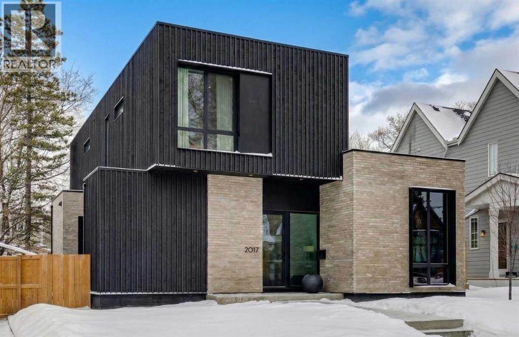 2017 56 Avenue SW, Calgary, Alberta