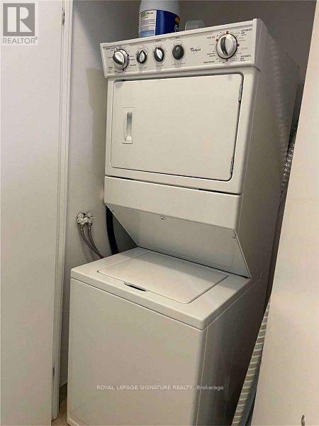 368 - 209 Fort York Boulevard, Toronto, Ontario  M5V 4A1 - Photo 12 - C12842010