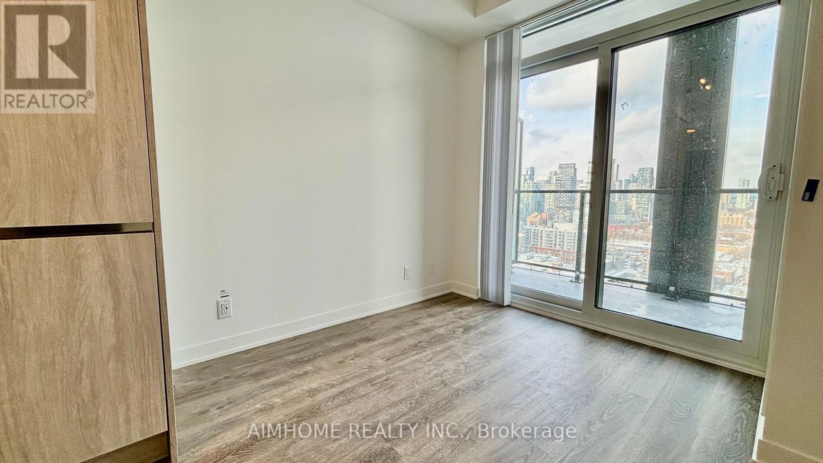 2916 - 180 Front Street E, Toronto, Ontario  M5A 1E6 - Photo 10 - C12842026