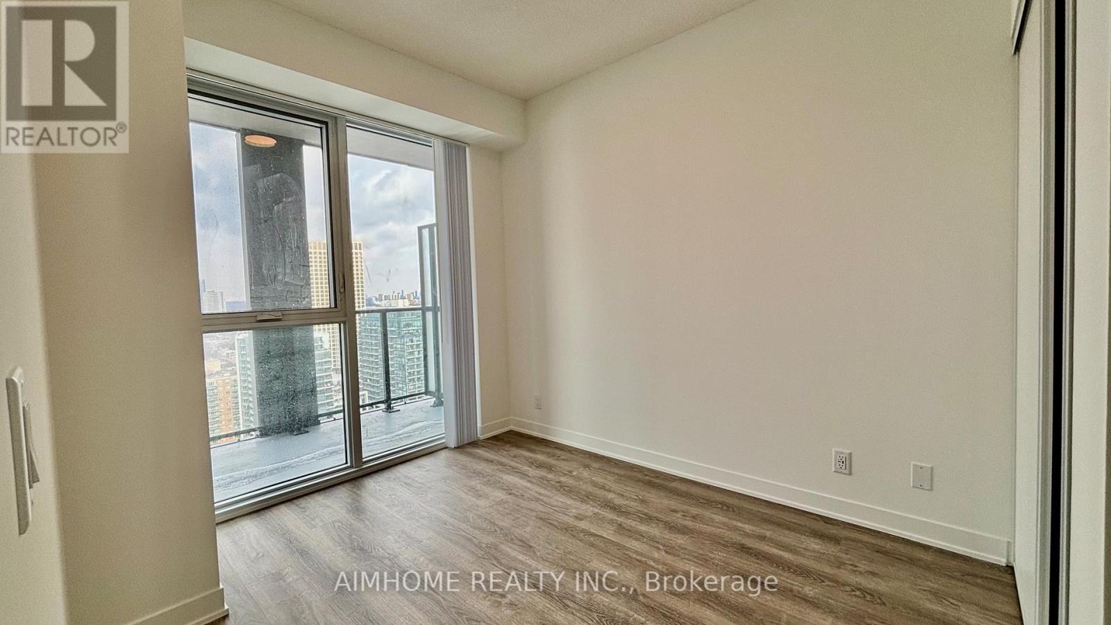 2916 - 180 Front Street E, Toronto, Ontario  M5A 1E6 - Photo 12 - C12842026