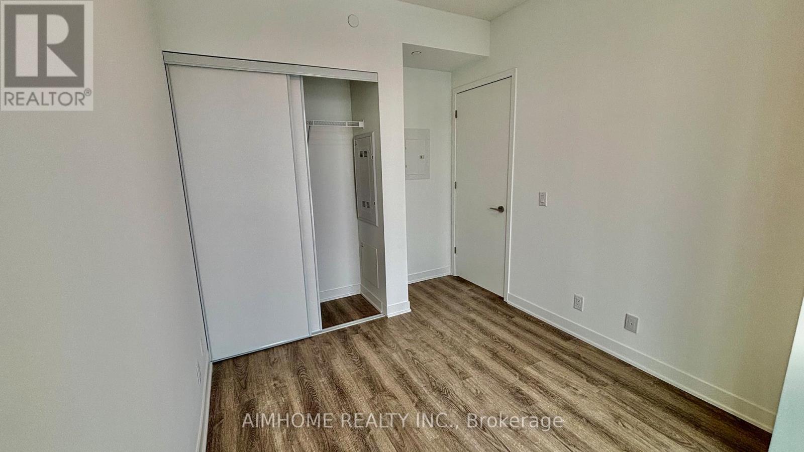 2916 - 180 Front Street E, Toronto, Ontario  M5A 1E6 - Photo 13 - C12842026