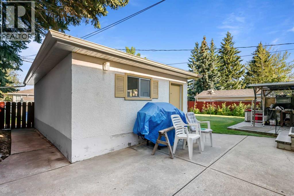 2220 38 Street Sw, Calgary, Alberta T3E 3E2 - Photo 29 - A2276035