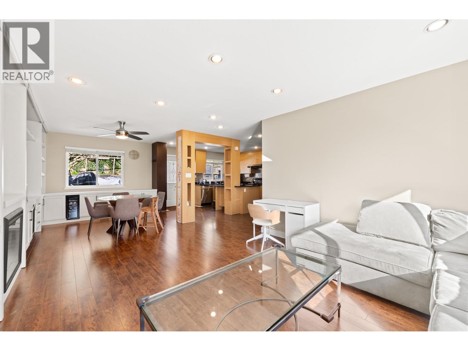 5039 Marine Drive, Burnaby, British Columbia  V5J 3G5 - Photo 21 - R3095159