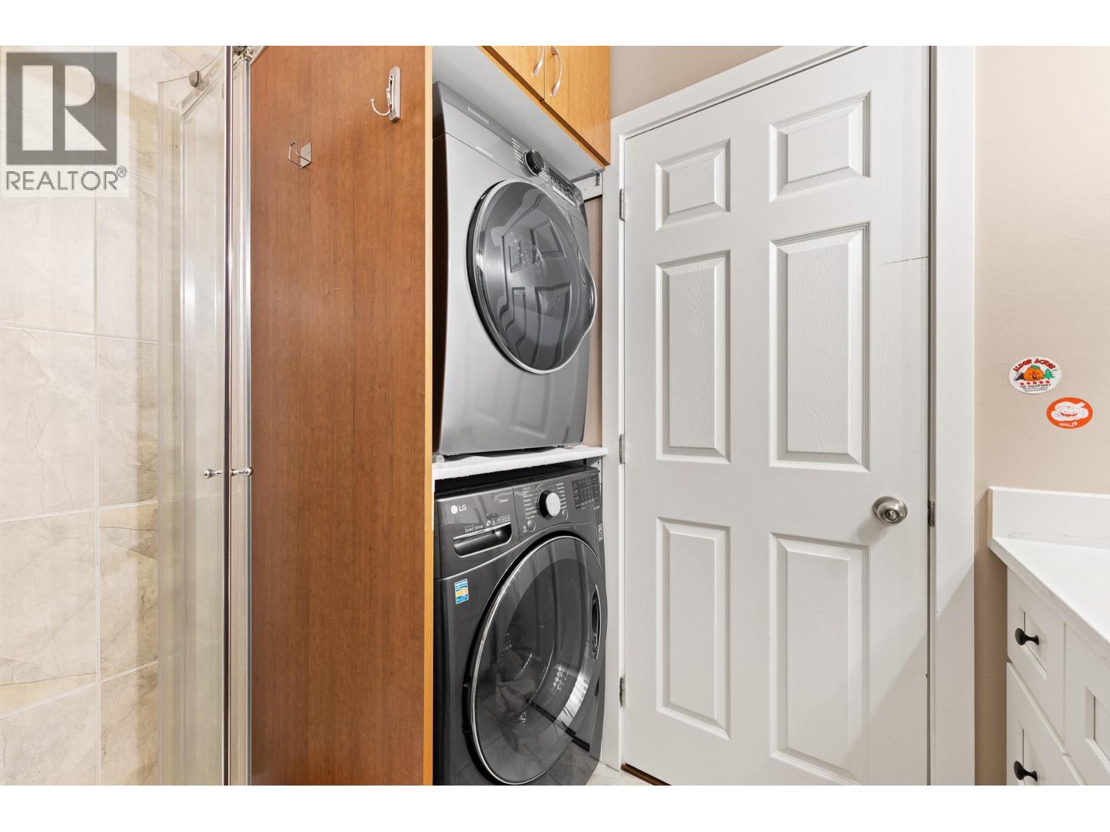 5039 Marine Drive, Burnaby, British Columbia  V5J 3G5 - Photo 29 - R3095159