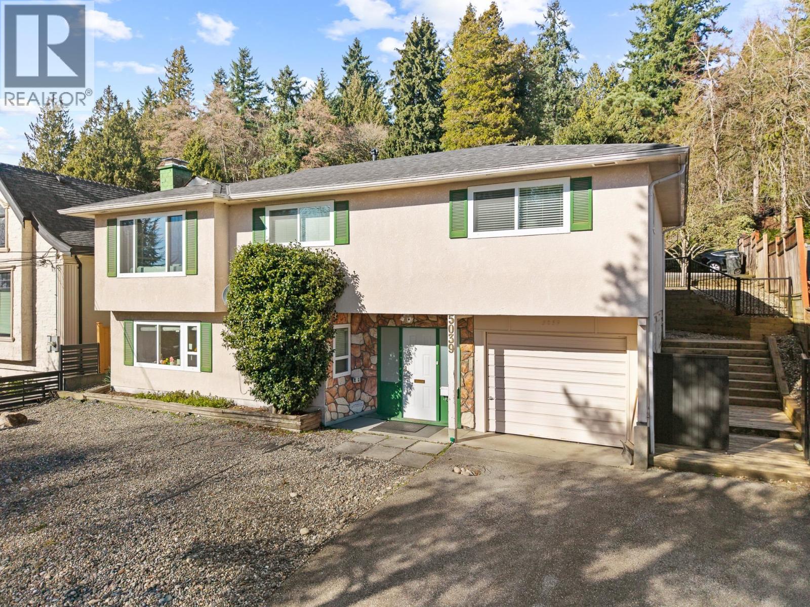 5039 Marine Drive, Burnaby, British Columbia  V5J 3G5 - Photo 2 - R3095159