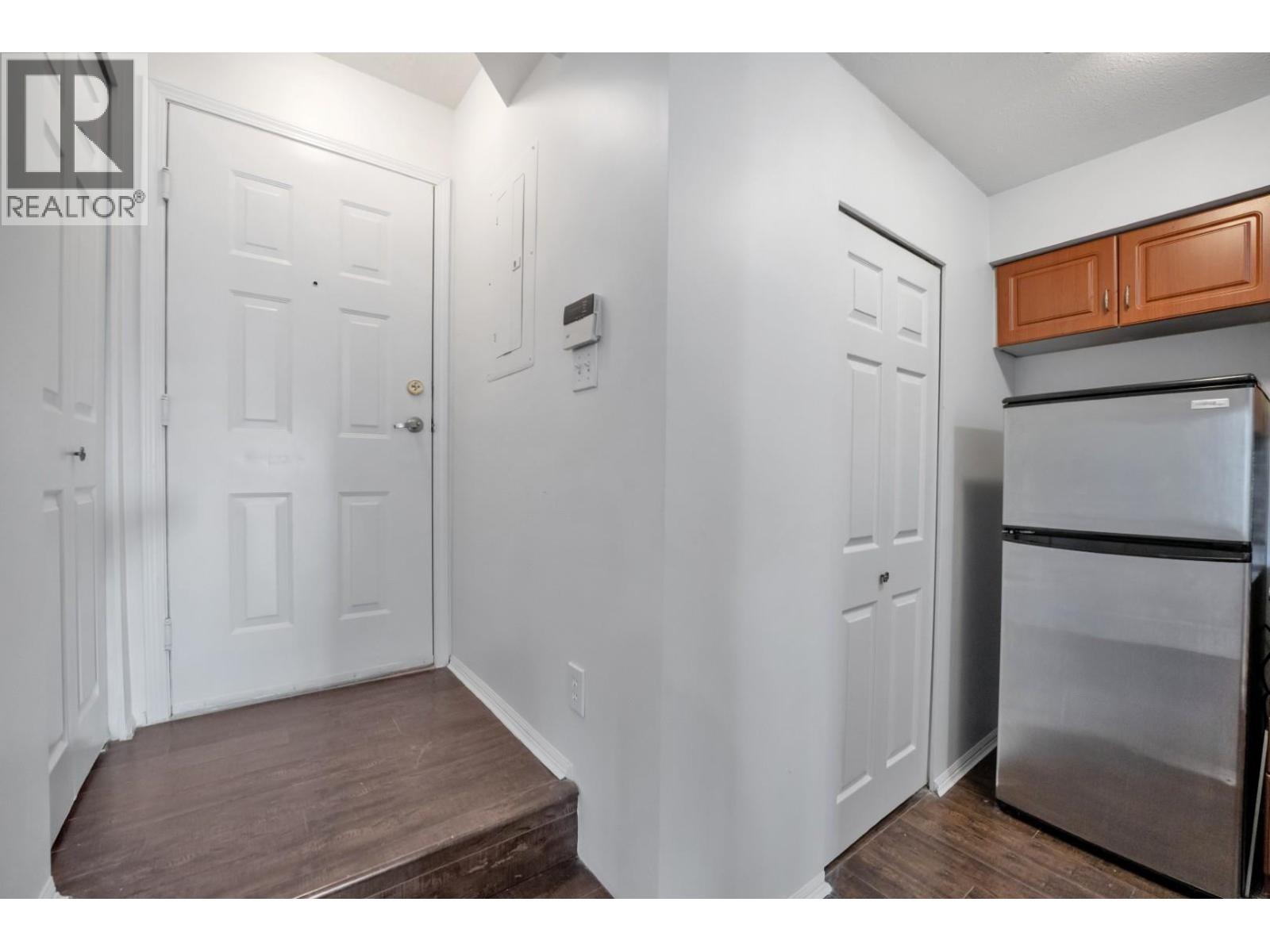 12 1328 W 73rd Avenue, Vancouver, British Columbia  V6P 3E7 - Photo 6 - R3095408