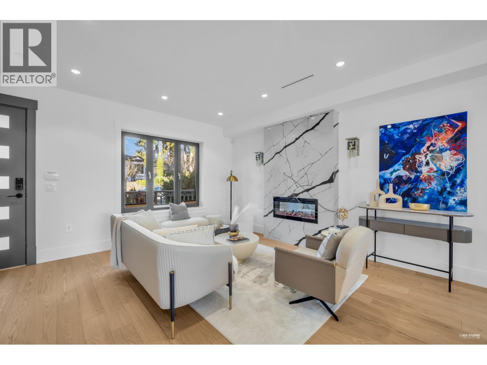 1 1722 W 68th Avenue, Vancouver, British Columbia  V6P 2V8 - Photo 2 - R3095469