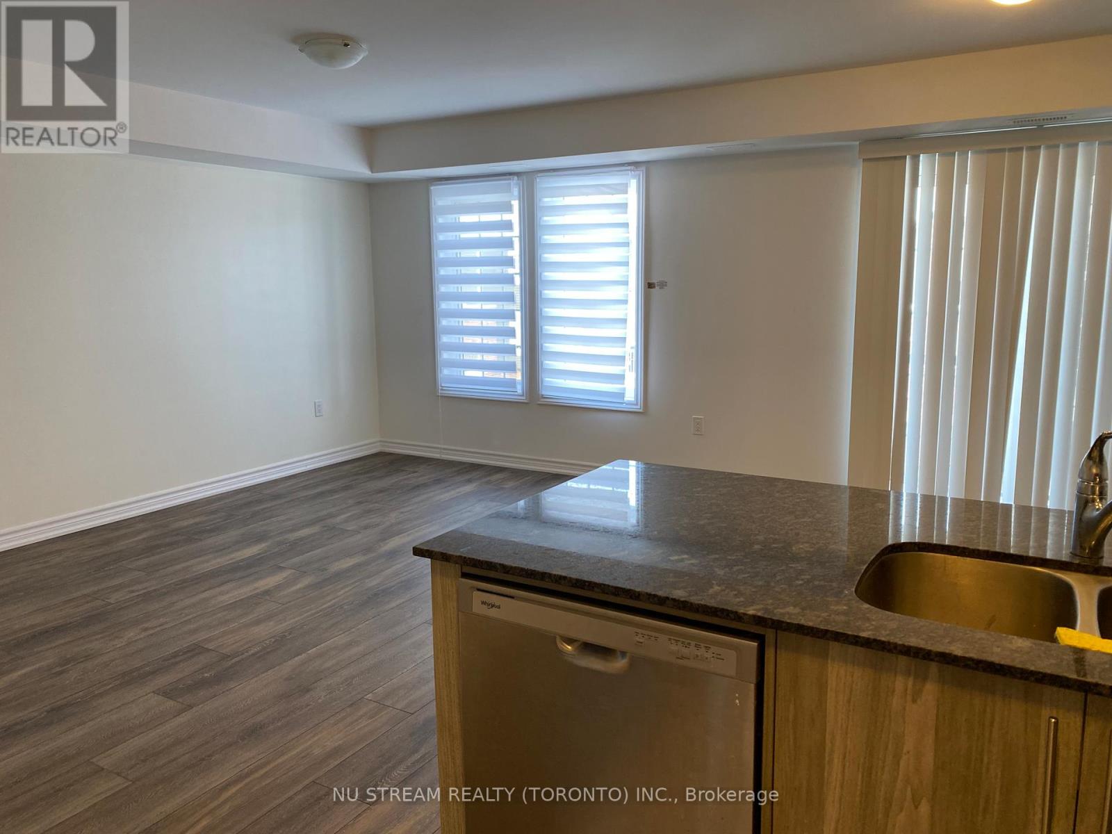 4 - 9 Hay Lane, Barrie, Ontario  L9J 0T5 - Photo 7 - S12842062