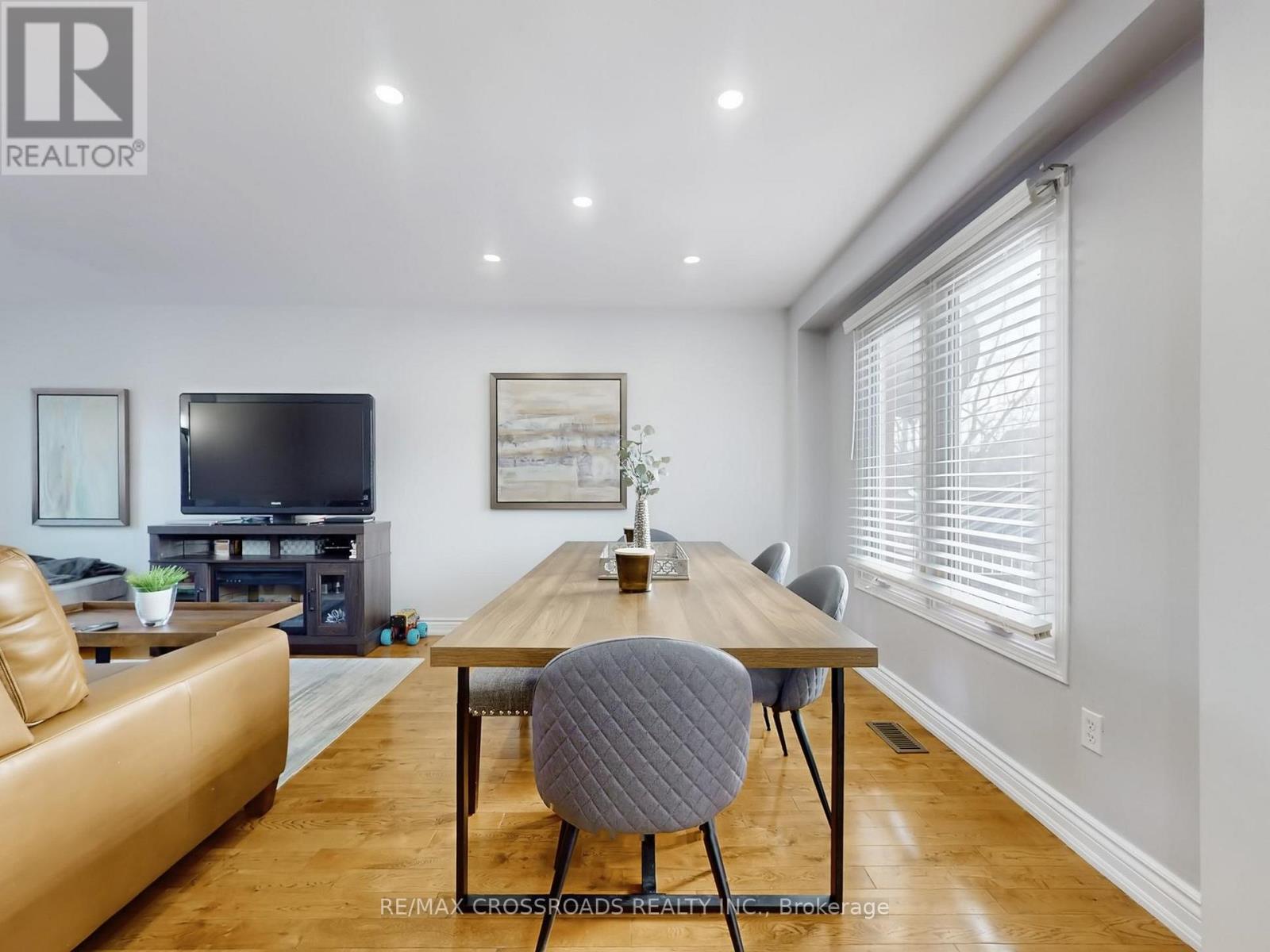 64 Sable Crescent, Whitby, Ontario  L1R 1Y6 - Photo 10 - E12833942