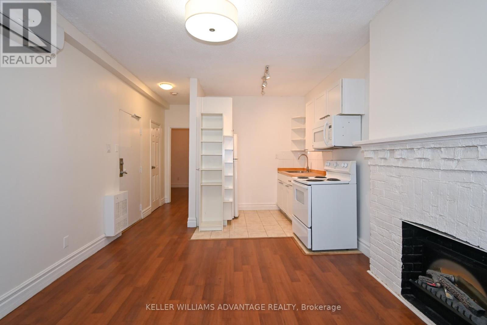 A - 242 Highfield Road, Toronto, Ontario  M4L 2V5 - Photo 4 - E12841490