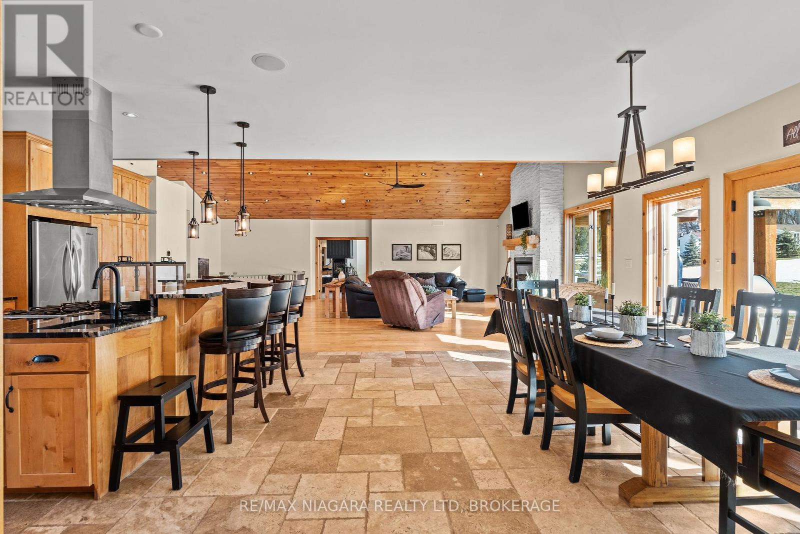 1559 York Road, Niagara-On-The-Lake, Ontario  L0S 1P0 - Photo 13 - X12841752