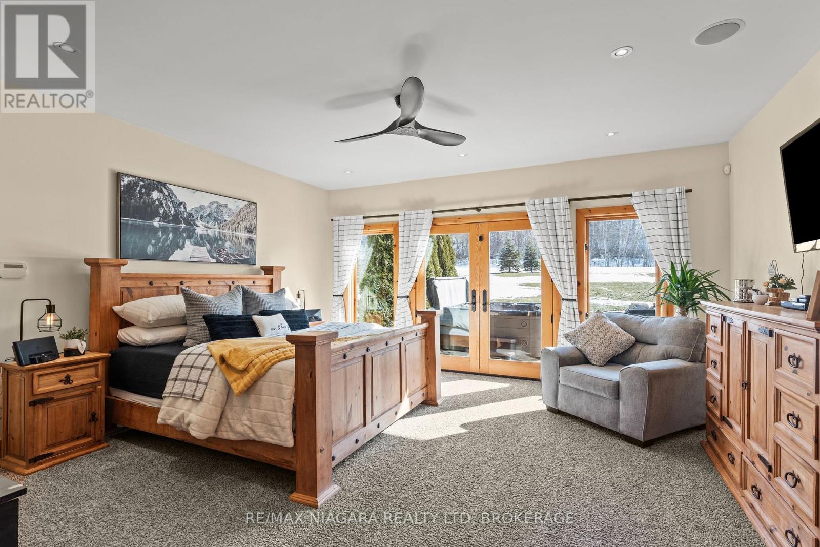 1559 York Road, Niagara-On-The-Lake, Ontario  L0S 1P0 - Photo 18 - X12841752