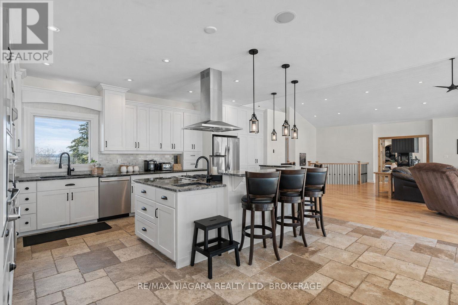 1559 York Road, Niagara-On-The-Lake, Ontario  L0S 1P0 - Photo 41 - X12841752