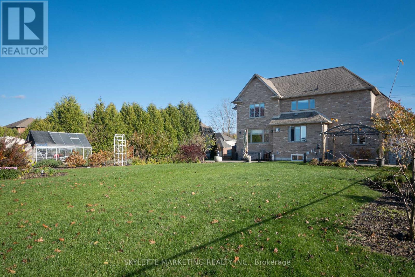 536 Juliana Drive, Strathroy-Caradoc, Ontario  N0L 1W0 - Photo 39 - X12842050
