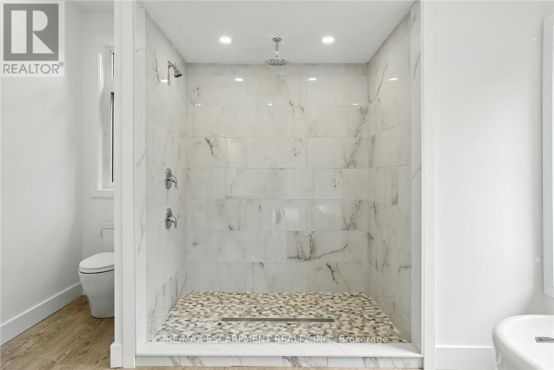 1295 Wenona Lake Road, Dysart Et Al, Ontario  K0M 1S0 - Photo 29 - X12842056