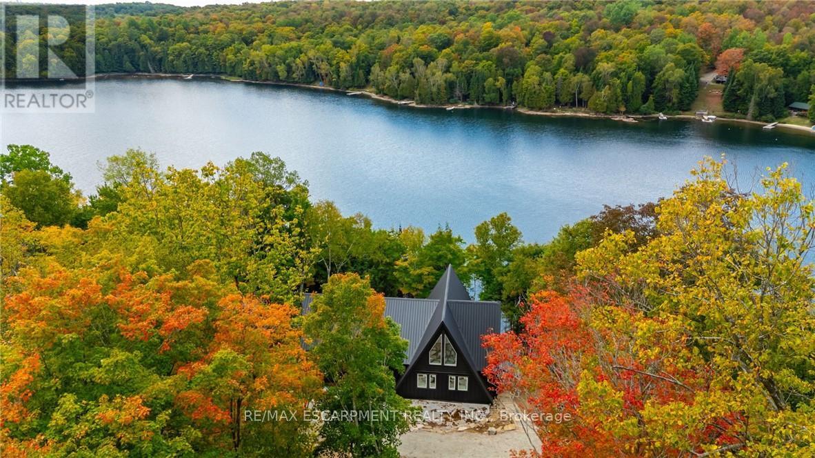 1295 Wenona Lake Road, Dysart Et Al, Ontario  K0M 1S0 - Photo 3 - X12842056