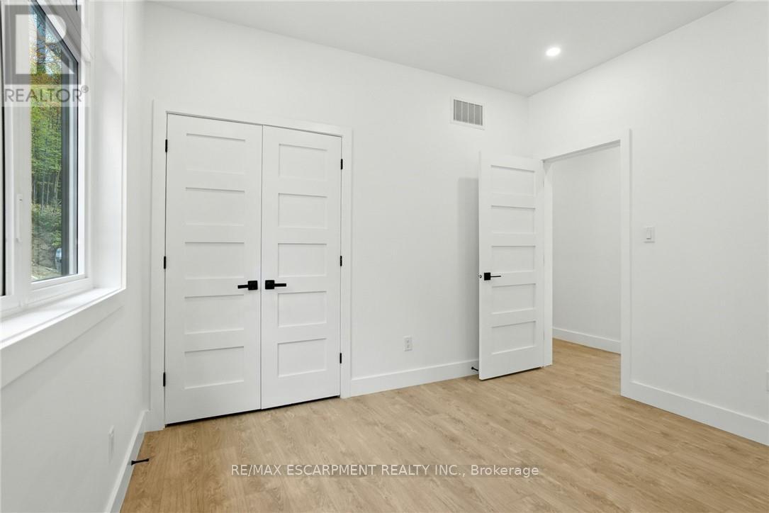 1295 Wenona Lake Road, Dysart Et Al, Ontario  K0M 1S0 - Photo 34 - X12842056