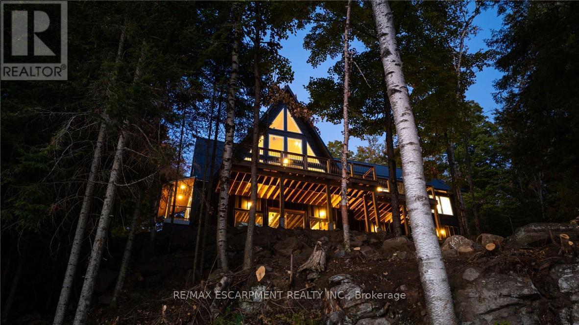 1295 Wenona Lake Road, Dysart Et Al, Ontario  K0M 1S0 - Photo 46 - X12842056