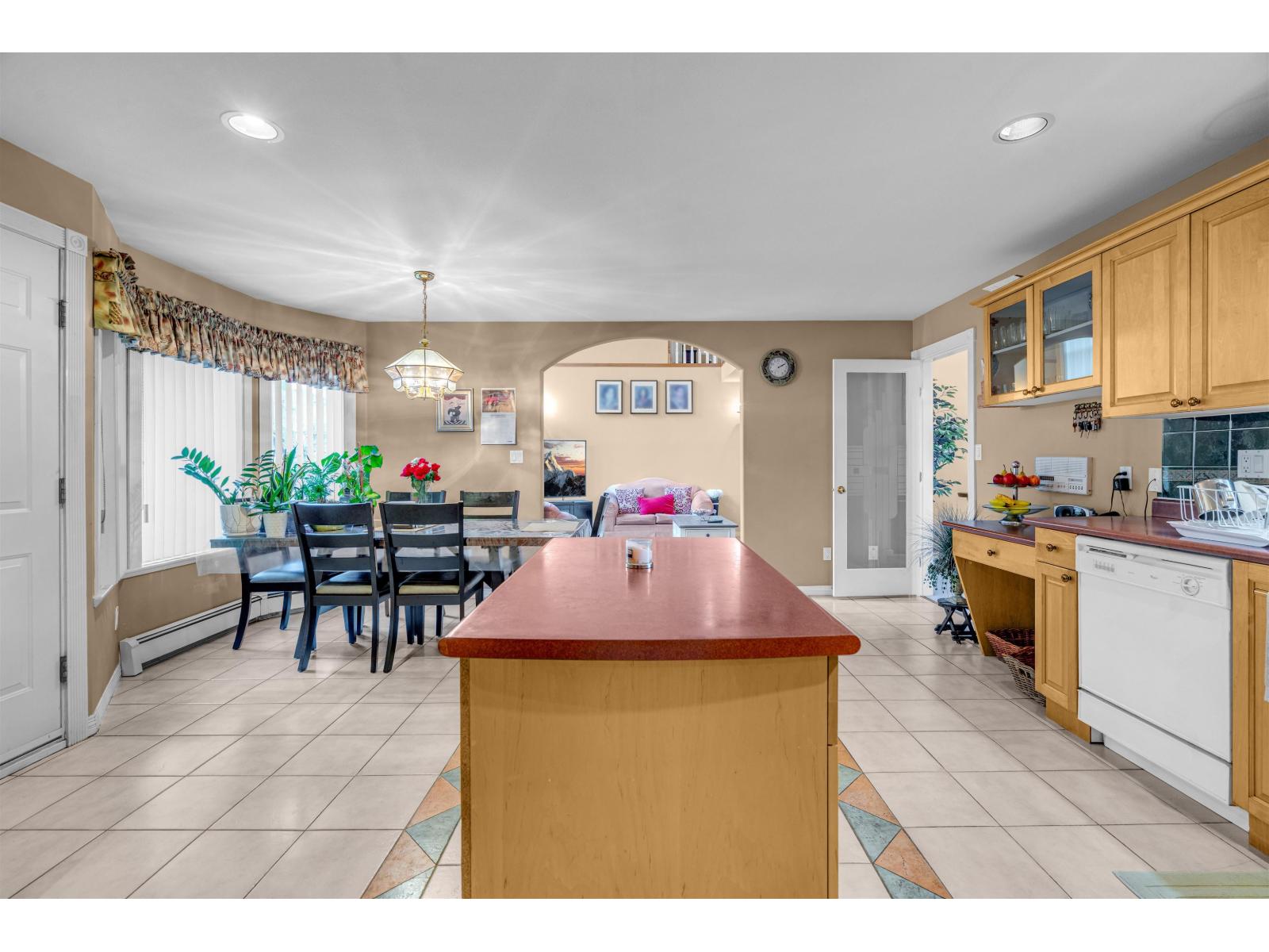 15878 99a Avenue, Surrey, British Columbia V4N 2A7 - Photo 10 - R3094494