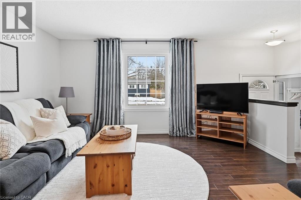 2112 Cavendish Drive, Burlington, Ontario  L7P 1Z3 - Photo 9 - 40808402