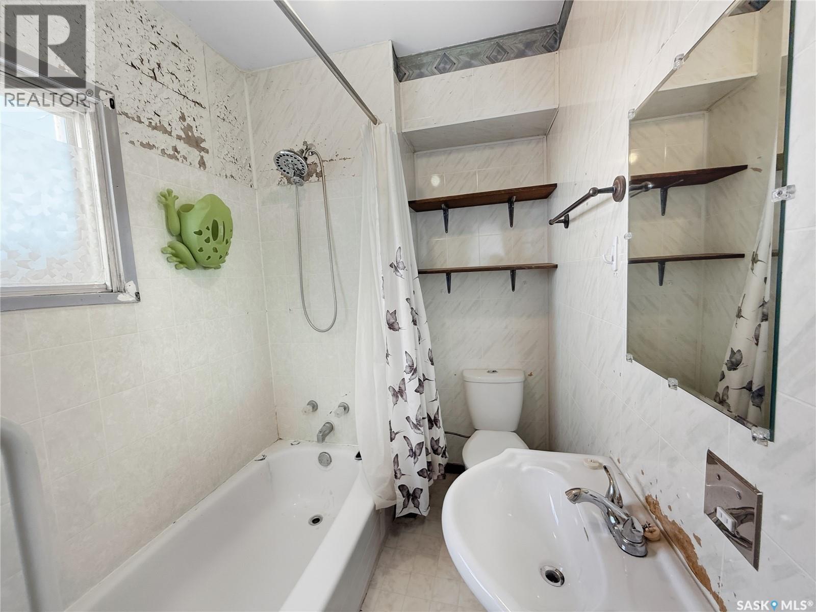 96 10th Avenue Ne, Swift Current, Saskatchewan  S9H 2T2 - Photo 10 - SK029569